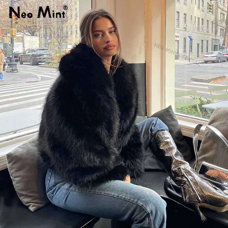 Neo Mint Street Fashion Пальто из искусственного лисьего меха с шалевым воротником для женщин 2024, зимняя крутая черная короткая меховая куртка для девочек, винтажное шикарное пальто Одежда из меха